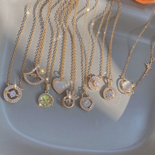 

chokers simple shiny love heart crown star pendant steel necklace for women ladies exquisite clavicle chain jewelry 230103, Golden;silver