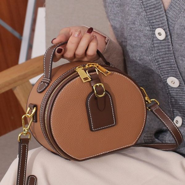 

handbags tote round crossbody bag outdoor storage cosmetic pack classic floral pattern brand diagonally span the package the gift of choice