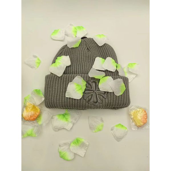 

beanie skull caps brand design skullies beanie girl s winter hats crochet fur knitted letter warm gorros thick female 230104, Blue;gray