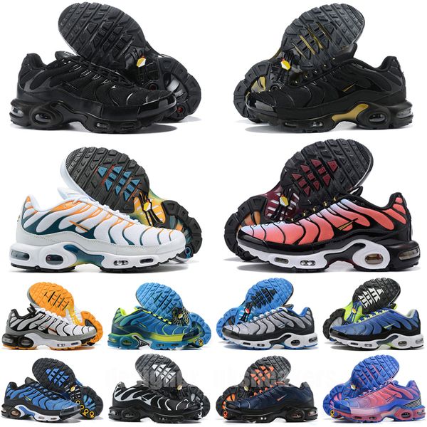 

plus tn size us 12 running shoes mens womens tns requin se triple black all white pink blue red green trainers outdoor sports sneakers 40-46