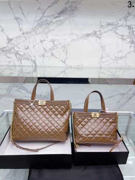 

totes bag girl 2023 new black tote bag one shoulder ladies designer bag totes luxury brand fashion chain female bags shoulder handbags w2301