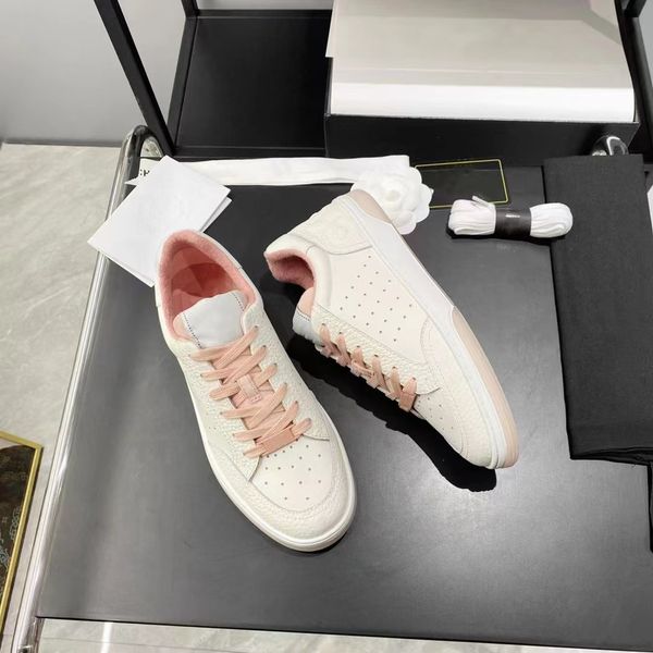 

2023 designer dress shoes new sneakers women's thick sole heightened breathable versatile casual shoes black and white 35-40