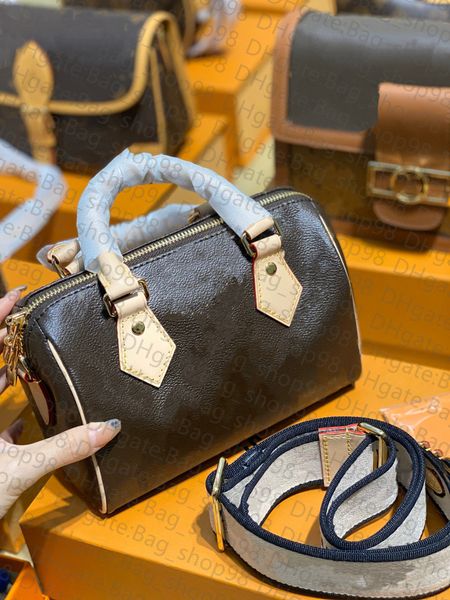 

7a brand women bag shoulder bag mini boston handbag large capacity zipper fashion commuter crossbody