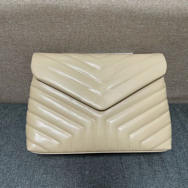 

howellwong designer loulou shoulder bag matelasse calfskin y-quilted overstitching leather and grosgrain lining large-capacity message handb