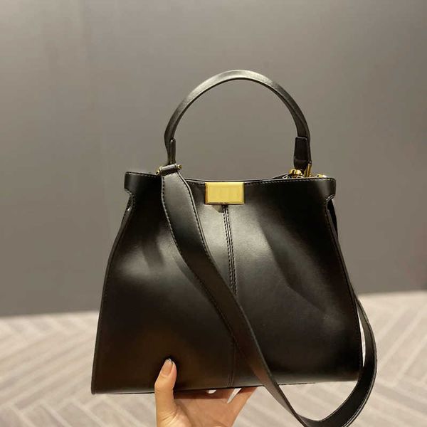

custom ladies smooth tote bags luxury large capacity shoulders handbags for women