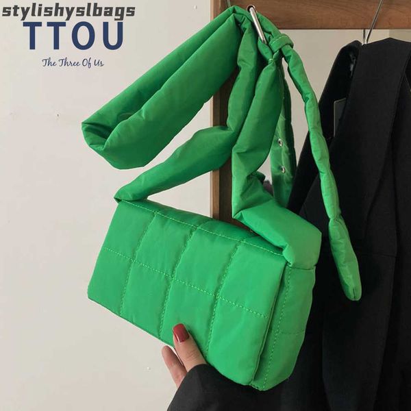 

totes fashion woven feather down padded shoulder bag nylon fluffy duvet bag quilted hobo handbag for women designer crossbody bag 010523h