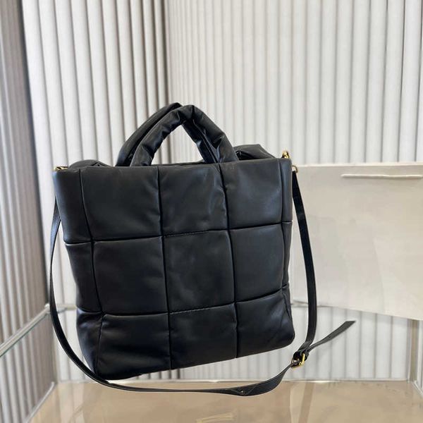 

china factory wholesale fashion tote hand bags designers handbags sets england style purses and women