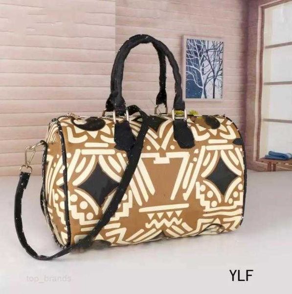 

chain baguette bags fashion pearls famous designer handbags lady cross body shoulder zipper alligator casual wallets letter top