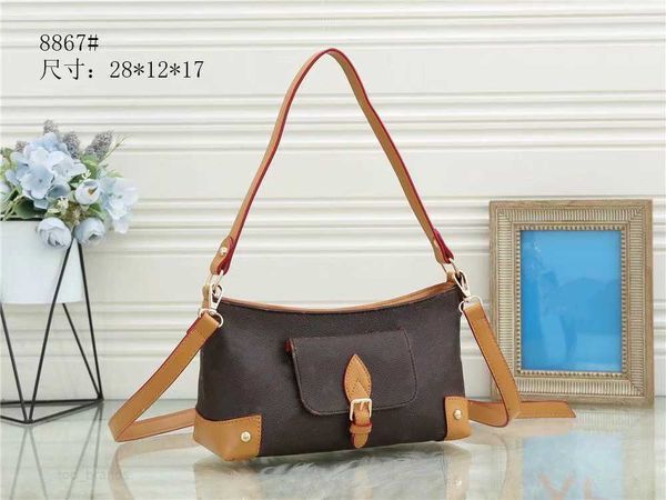 

2023 wholesale canvas hobo for women shoulder bag for women chest pack lady tote chains handbags presbyopic purse messenger bag handbags top
