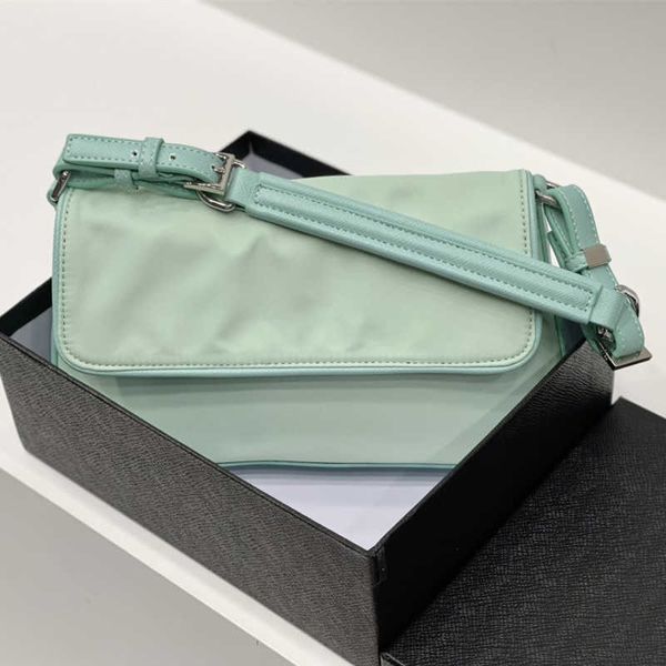 

fresh and versatile luxury bags multi-color shoulder handbags for women