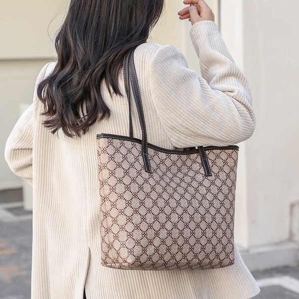 

new fashion large capacity women's bag korean one shoulder crossbody mother's