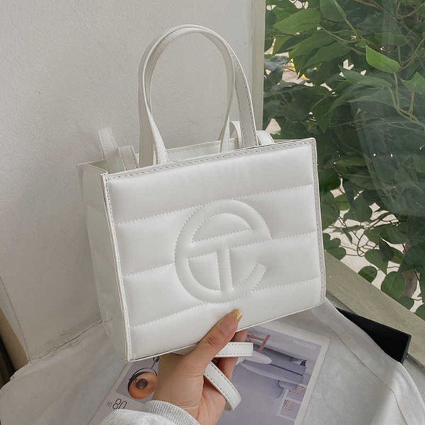 

fashion bag 2023 new popular versatile women's korean simple crossbody solid color handbag