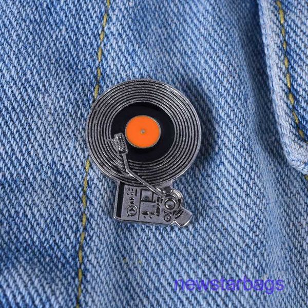 

factory outlet wholesale brooches changing fashion trend tape simple and creative vinyl record player denim, Gray