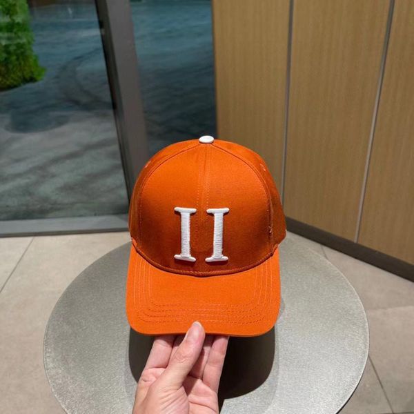 

baseball cap designers hats luxurys ball cap embroidery sports style travel running striped wear hat temperament versatile caps bag and box, Black;white