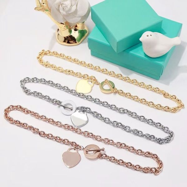 

european and american fashion bracelet necklace set t-word high end 18k gold heart designer couple jewelry gift 316l stainless steel factory, Silver
