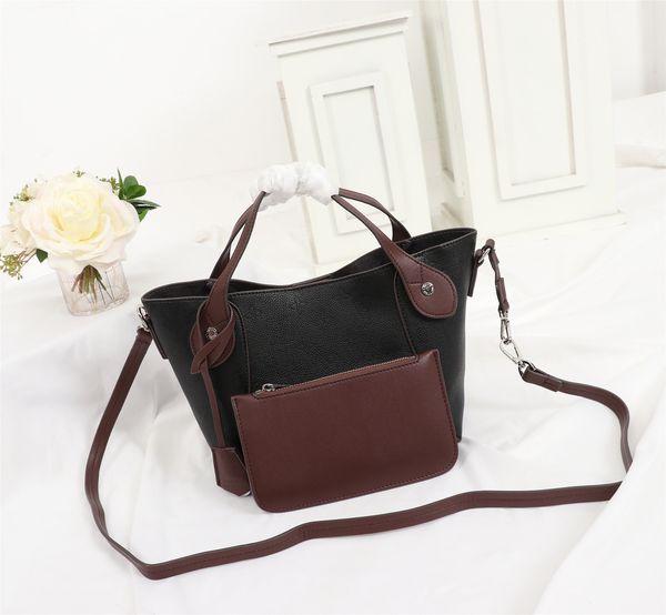

fashion women luxurys designers bags embossing monograms genuine leather lady handbags messenger crossbody shoulder bag totes wallet backpac
