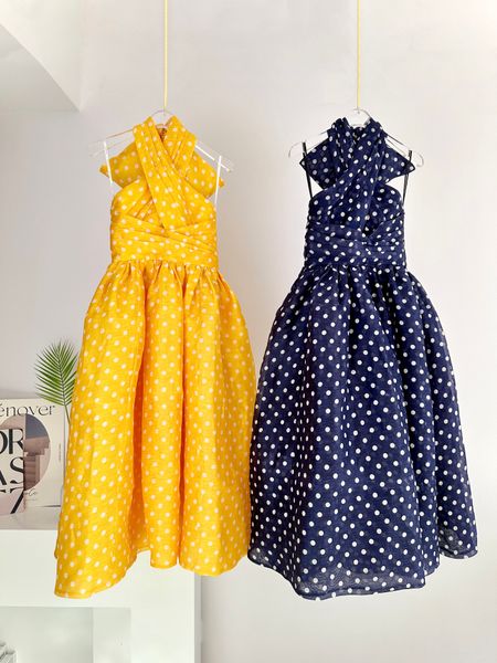 

runway dresses 2023 australian fashion brand spring and summer new neckline sleeveless dress, Black