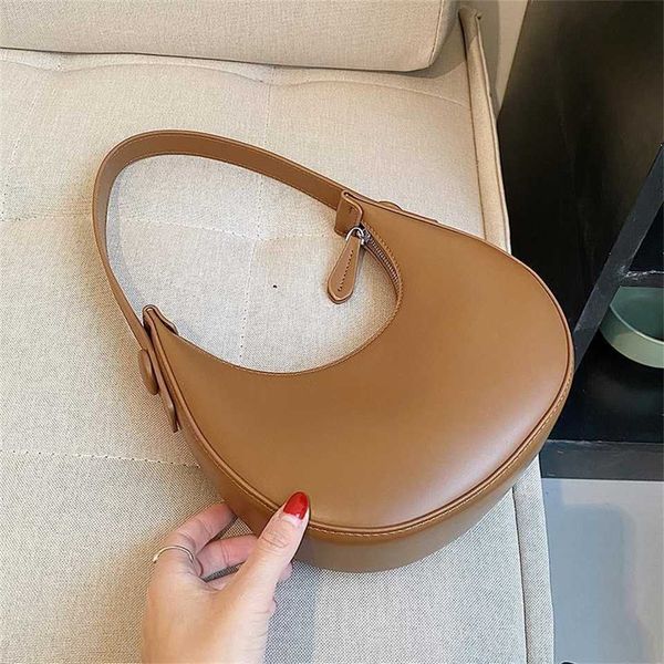 

texture niche design 2023 new women's autumn and winter single shoulder armpit handbag 75% off online sales