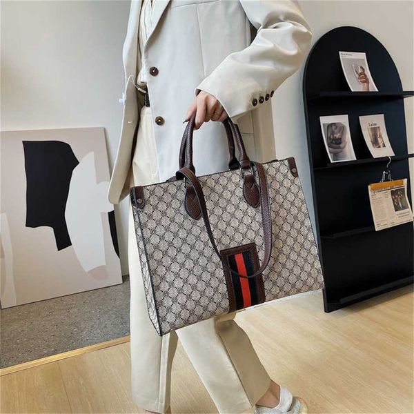 

small women's 2023 new fashion large capacity tote bag casual versatile one shoulder handbag 70% off outlet sales, Black;red