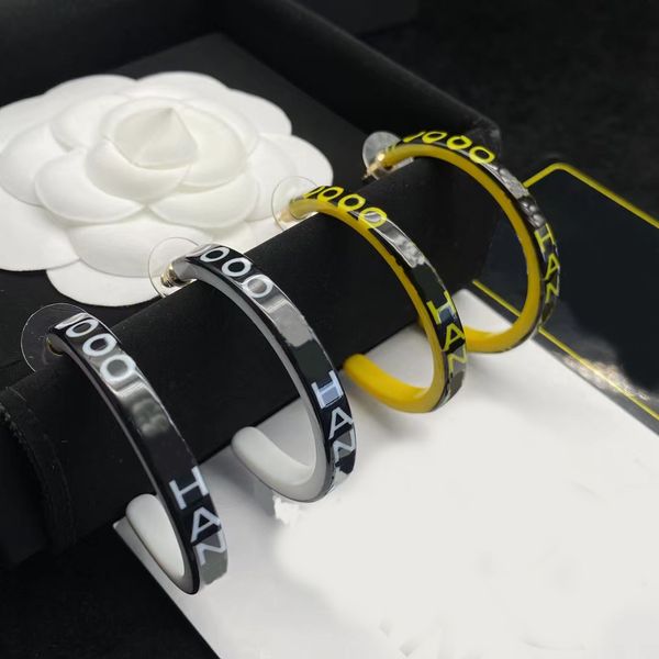 

2022 new fashion hoop huggie earrings women's acrylic resin material 925 silver needle luxury designer earrings for women party engagem, Golden;silver