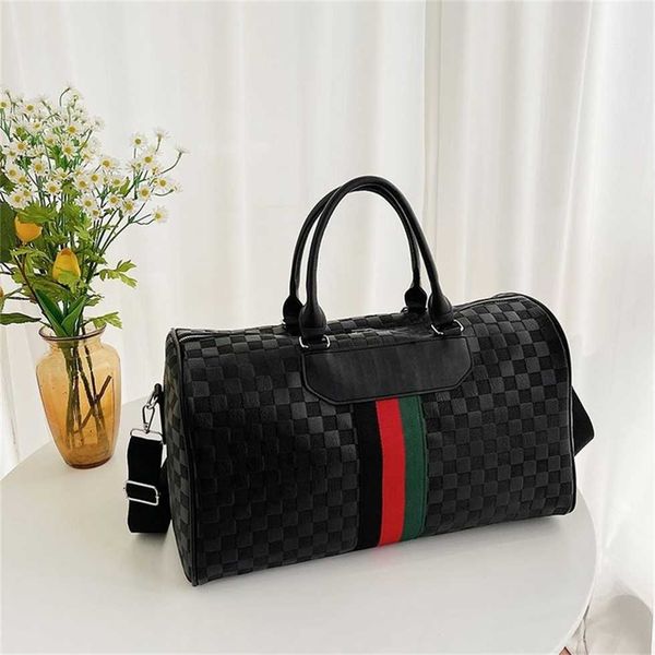 

2023 new korean business leisure leather men's large capacity single shoulder portable travel bag 55% off clearance sale