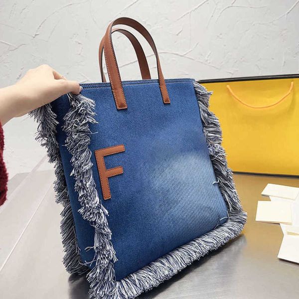 

designer bags womens tote bag cowboy handbags fashion tassels shoulder purses women large luxury totes bags letters printing 221114