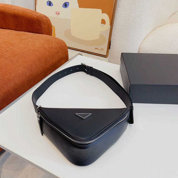 

the tote bag leather luxurys handbag designer bag fashion solid color shoulder underarm women shopper triangle totes bags 221024