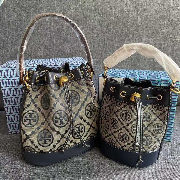 

large new versatile jacquard bucket bag with drawstring portable single shoulder messenger bag 50% off clearance sale, Black;red