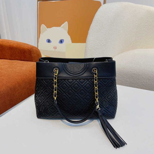 

totes handbag designer tote bag leather bag retro tassel lattice shopper bags women skeleton logo zipper chain shoulder crossbody purse 2210