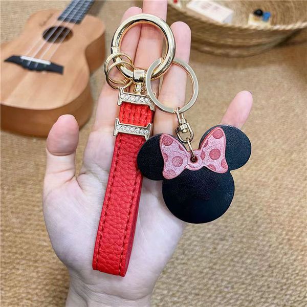 

designer keychain bear head hair ball pendant key chain bow car pendant metal fashion personality creative card cute shape is very nice, Silver
