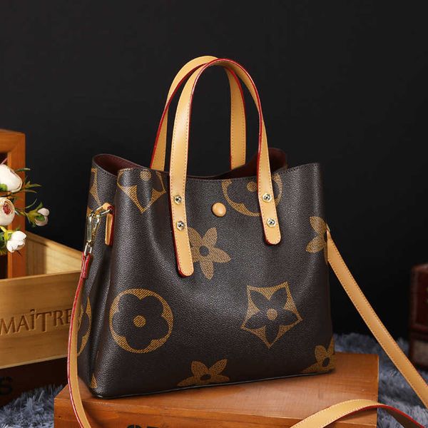 

handbag wholesale and retail online large capacity portable bag women's 2023 new one shoulder texture versatile tote bucket