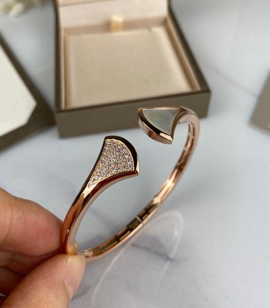 

designe women bracelets s925 silver plated high polished with diamond women elegant bangle gift for women2381022, Black