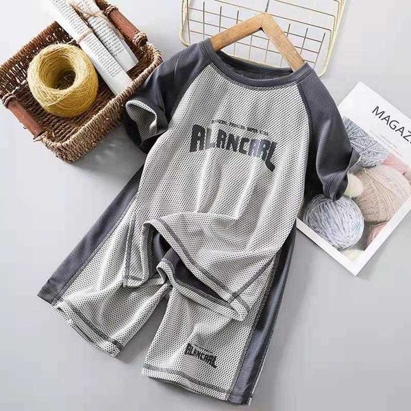 

clothing sets 2022 teenage summer sports clothes t shirt and shorts 2 pcs set kids clothes boy and girls clothes short sleeves shirt t230106, White