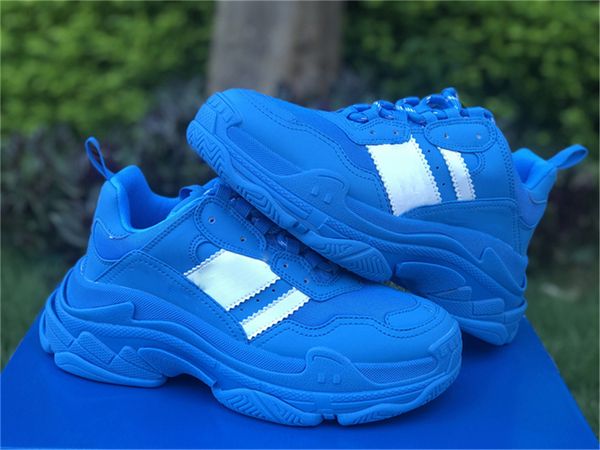 

2023 release triple s blue white black grey outdoor shoes men women designer trainers 17fw the hacker project platform runner sports sneaker