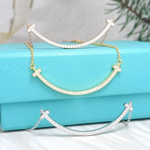 

wholesale luxury design necklace women stainless steel couple diamond pendant necklace for jewelry wedding gift, Silver