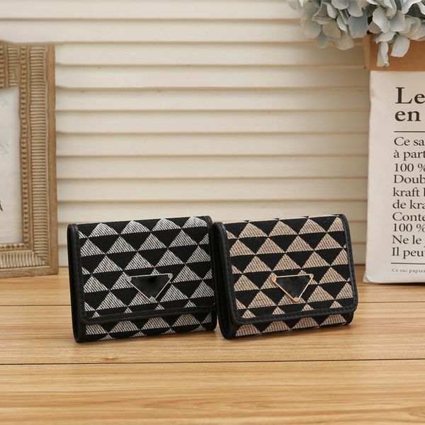 

luxury designer women wallets card holders short wallet leather men purse credit clutch bags, Red;black