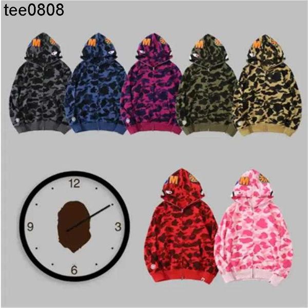 

2021 shark designer hoodie mens women camouflage jacket jogger zipper japanese fashion sportwear ape brand hooded sweatshirt tracksuit size, Black