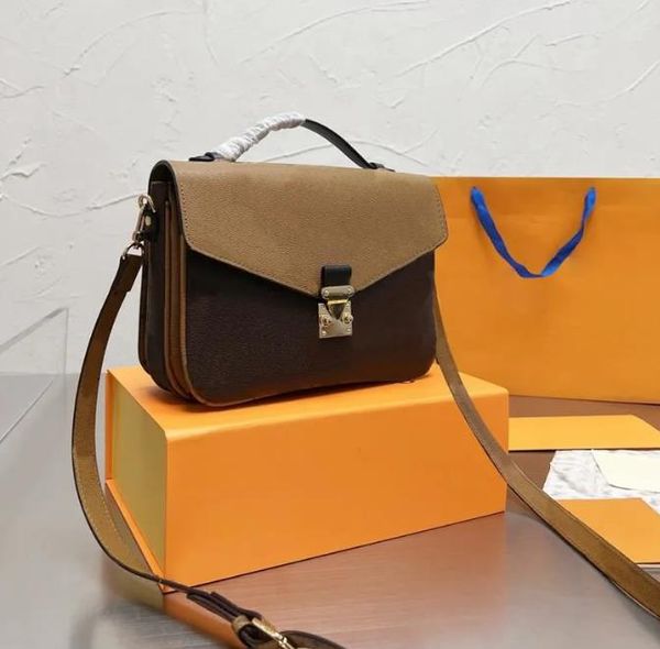 

2023 Luxury Designer Cross Body bags Women Handbag Messenger Bags Leather Embossing New Fashion Shoulder Bag Crossbody Tote, Brown1
