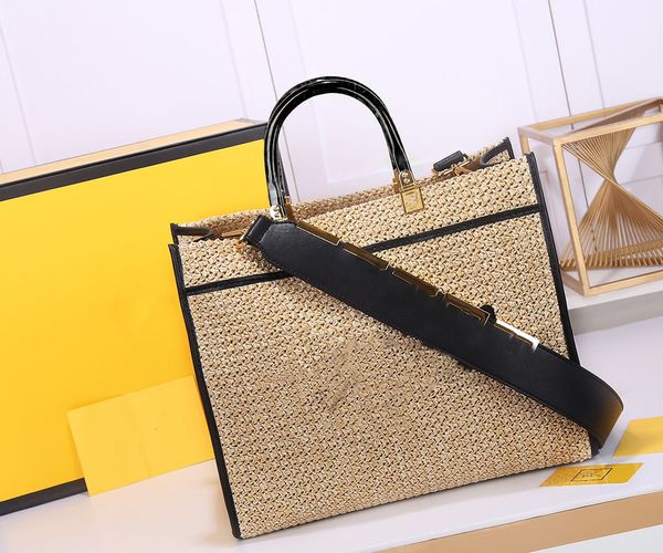 

designer lady wallets leather women luxury classic fashion chain with flower and letter pattern handbag lady 35-17-31cm1652, Red;black