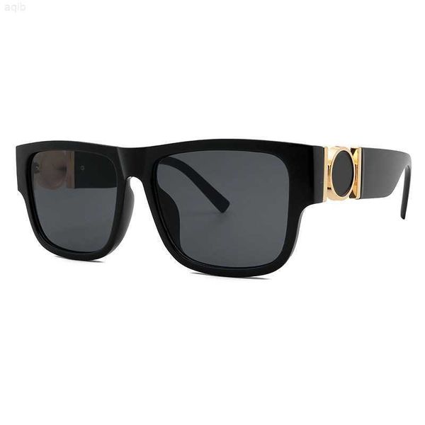 

new arrivals 2023 fashion design plastic women men sunglasses italian vintage square sunglasses, White;black