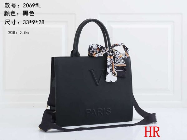 

totes bag girl 2023 new black tote bag black one shoulder designer bag leather totes luxury brand ladies fashion female bags handbags w23011