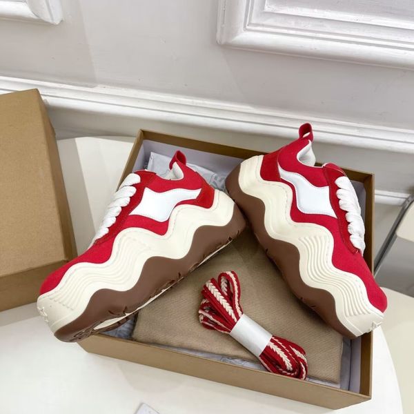 

2023 couple wavy bread shoes with casual casual simple cool wind red outsole 35-45