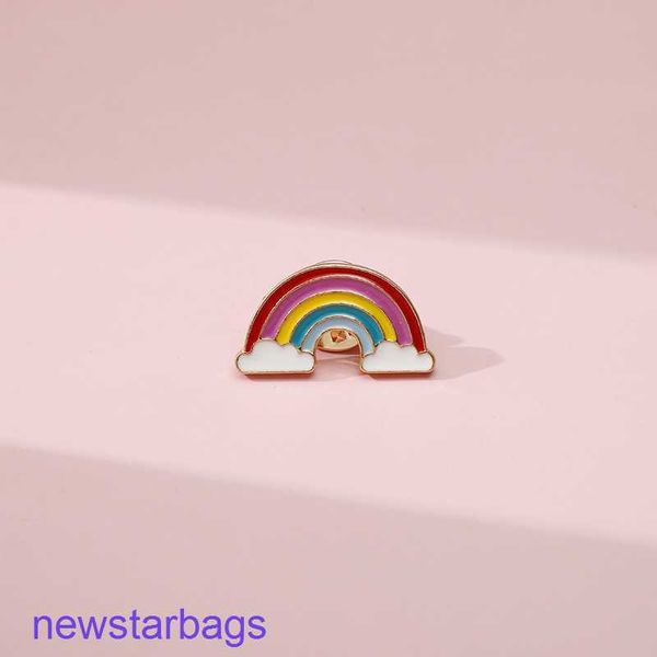 

manufacturer gift wholesale lovely cartoon rainbow cloud smiling face alloy oil drop brooch pin badge student bag accessories, Gray