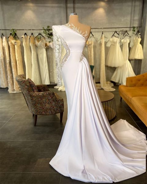 

2023 simple mermaid wedding dresses satin one shoulder illusion long sleeves lace appliques bridal gowns plus size vestido de noiva custom, White