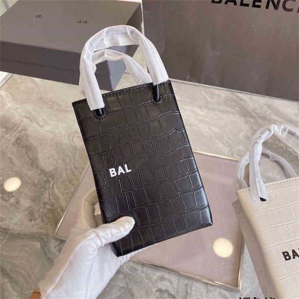 

70% off handbags outlet sale mobile phone hand carrying one messenger