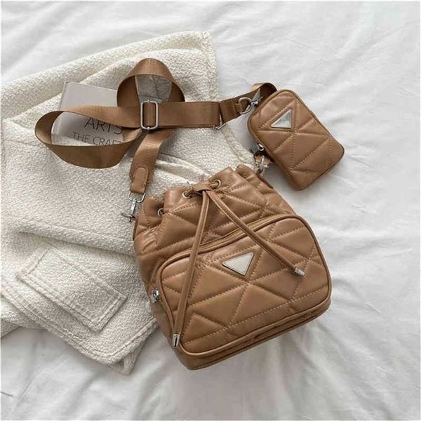 

designer bags 55% off sale explosive models handbags casual lingge bag3fc1