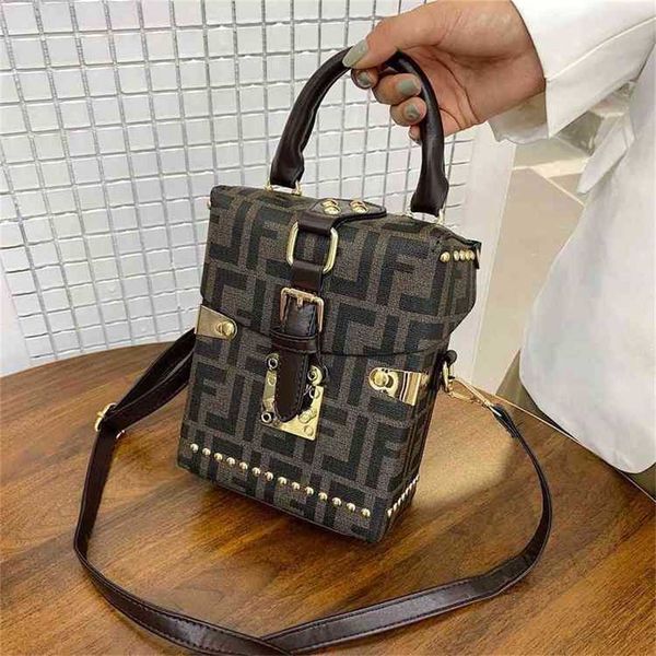 

designer bags 55% off sale summer fashion mobile phone small pattern