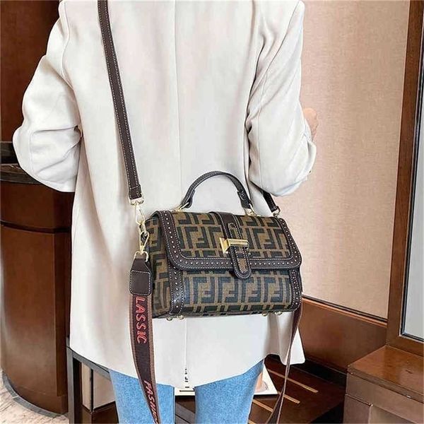 

70% off handbags outlet usa explosive models handbags simple texture portable square autumn and printed style