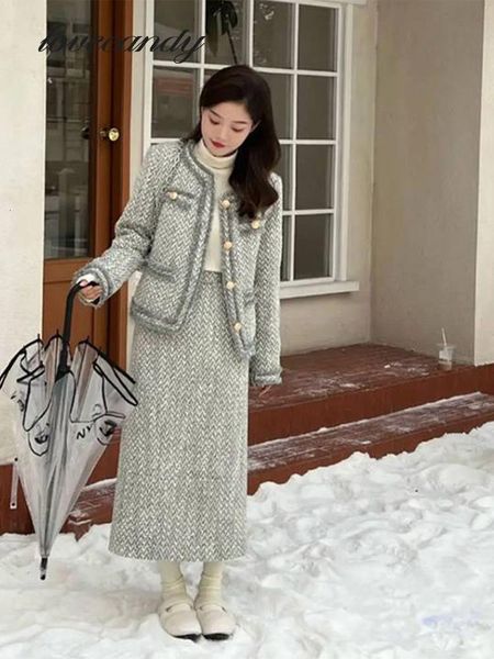 

women's knits tees sweet thicken warm tweed skirt 2 piece set women elegant little fragrance button suit 2023 spring temperament commut, White