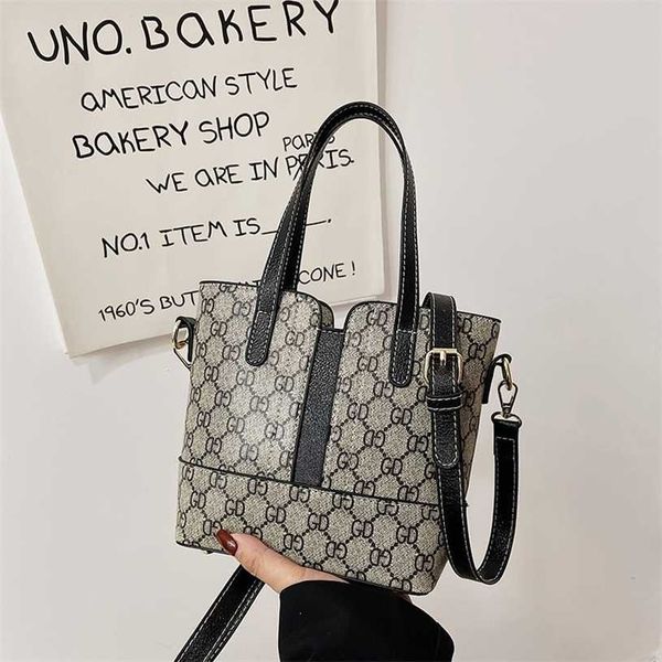 

90% off bags clearance online fashion travel leisure trend single diagonal